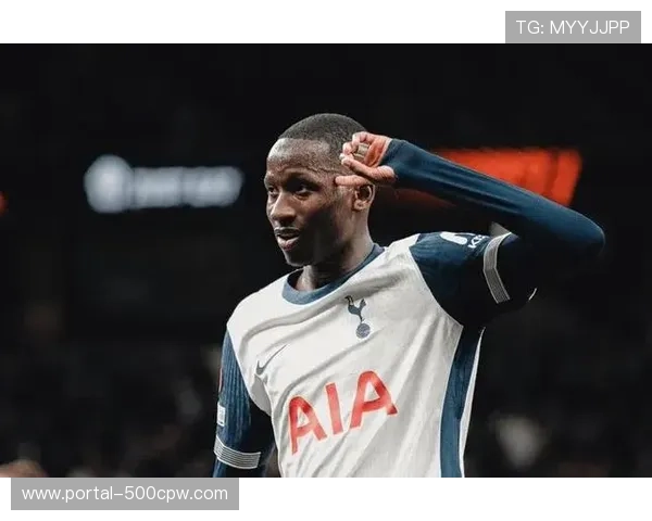 热刺米利亚背伤痊愈投入训练，爱尔兰新星引期待